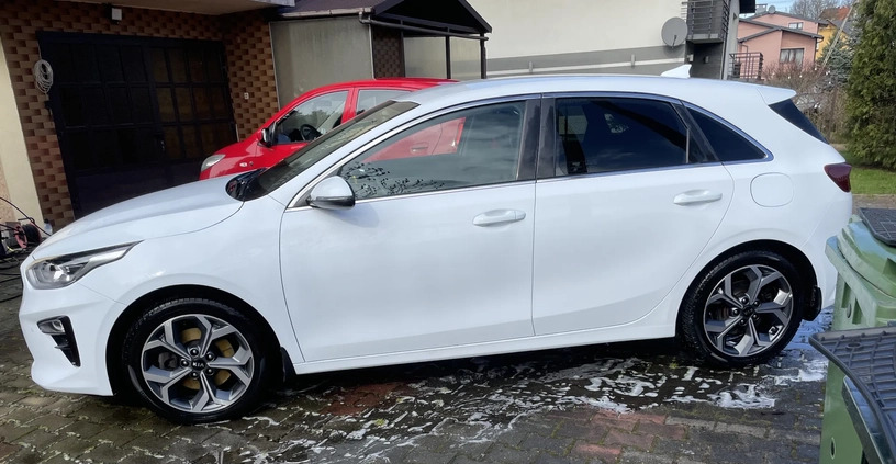 Kia Ceed cena 97000 przebieg: 49000, rok produkcji 2021 z Żywiec małe 106